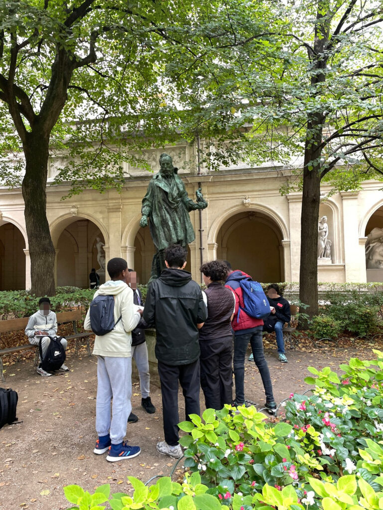 Les élèves latinistes du collège Honoré de Balzac de Vénissieux sont partis à la découverte du patrimoine antique lyonnais. 