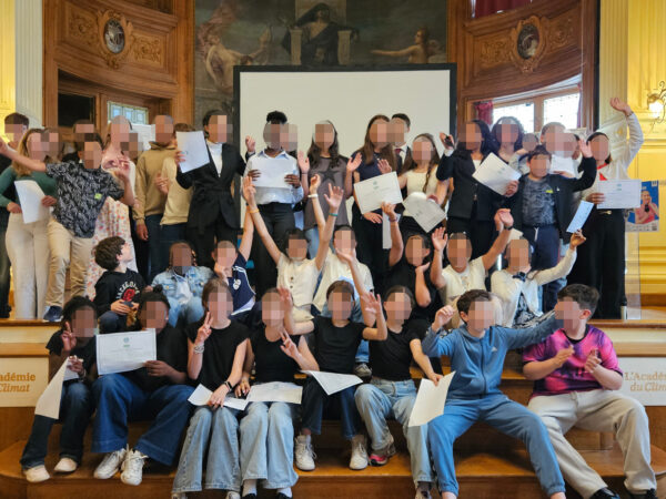 Les élèves de l'atelier éco-reporters du collège Honoré de Balzac de Vénissieux sont lauréates du concours Jeunes reporters pour l'environnement.