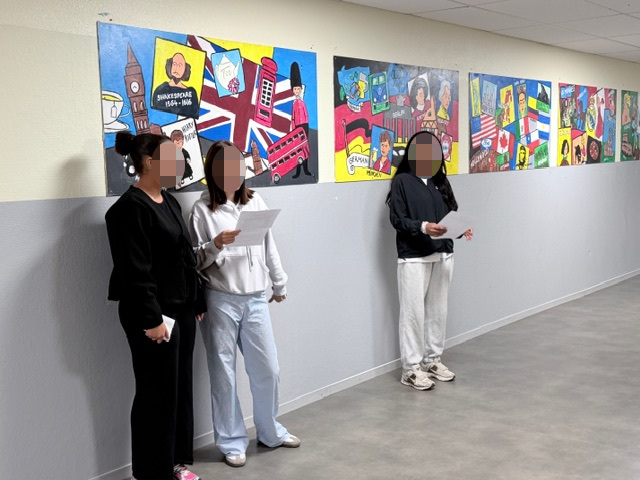 Les élèves du GPDS du collège Honoré de Balzac de Vénissieux ont inauguré une nouvelle fresque des langues.
